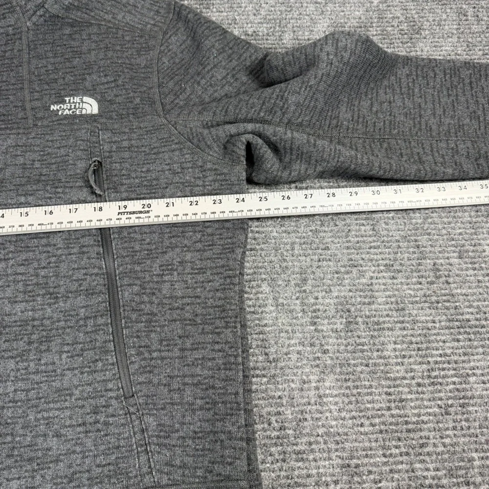 The North Face Mens XL Gordon Lyons 1/4 Zip Sweater Fleece Pullover Grey Heather